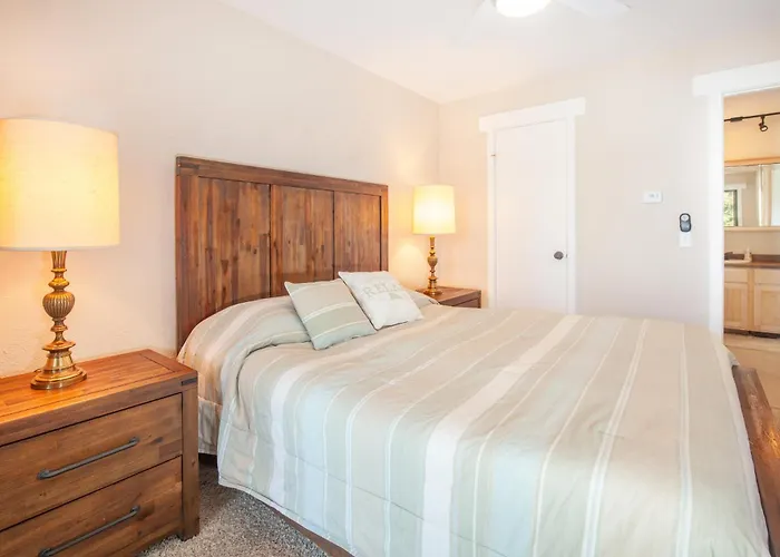 Pool And Hot Tubs, Beautiful Views, Lake Dillon Location